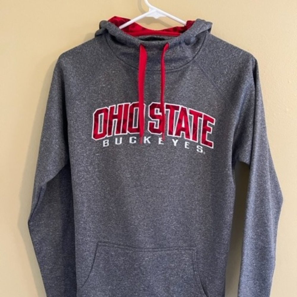 Campus Classics Tops - Ohio State  Kangaroo Hoodie  Pocket Ladies M